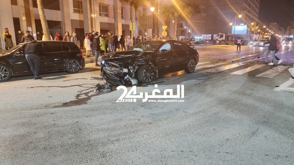 طنجة : حادث اصطدام قوي بين مجموعة من السيارات وأحد السائقين يلوذ بالفرار (صور)