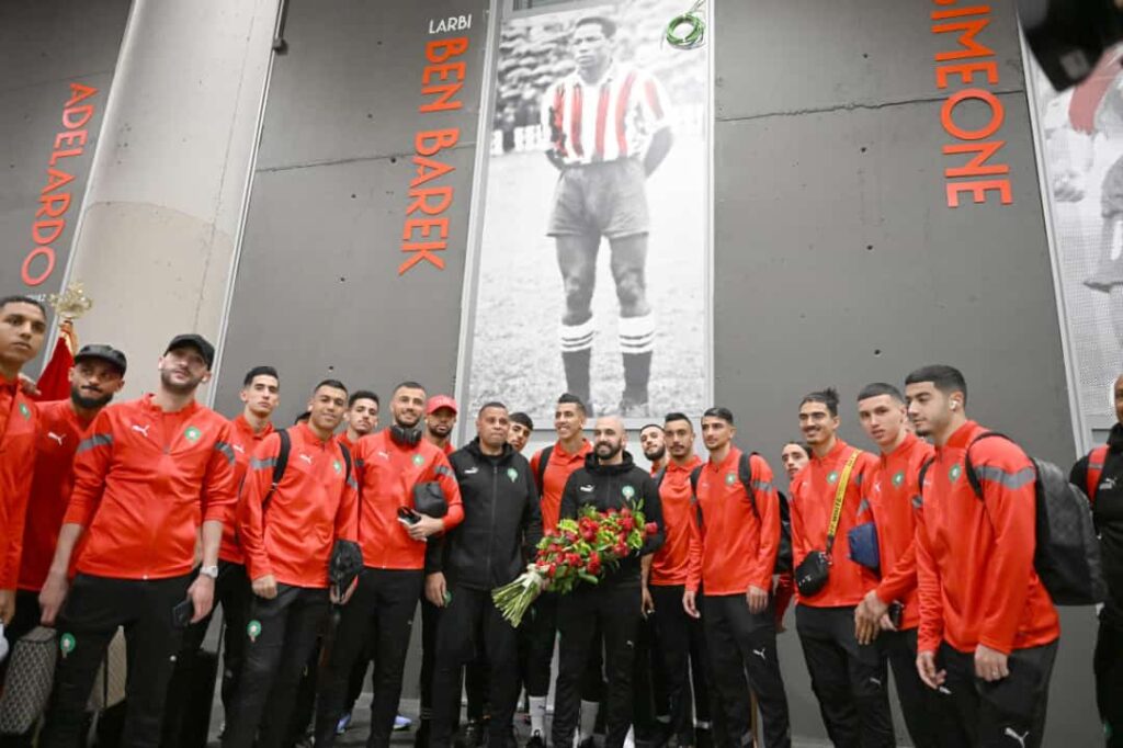 الجامعة وأتليتيكو مدريد يكرمان الأسطورة المغربية العربي بن امبارك