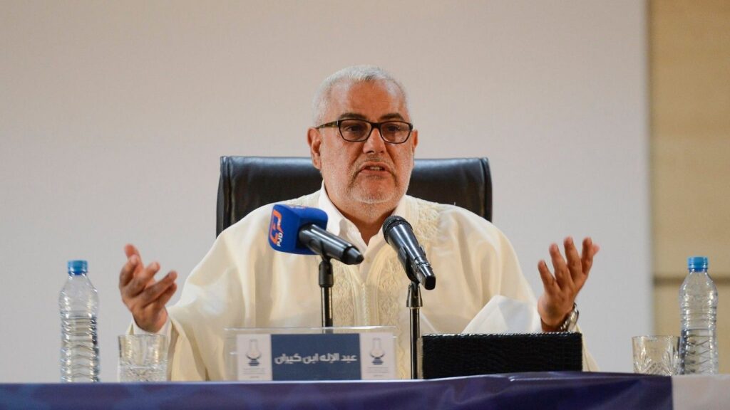 البيجيدي يخرج عن صمته ويرد على بلاغ الديوان الملكي