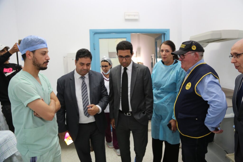 عامل تاونات يتفقد حملة طبية والجراحة لفائدة آلاف المواطنين بعدد من الجماعات الترابية