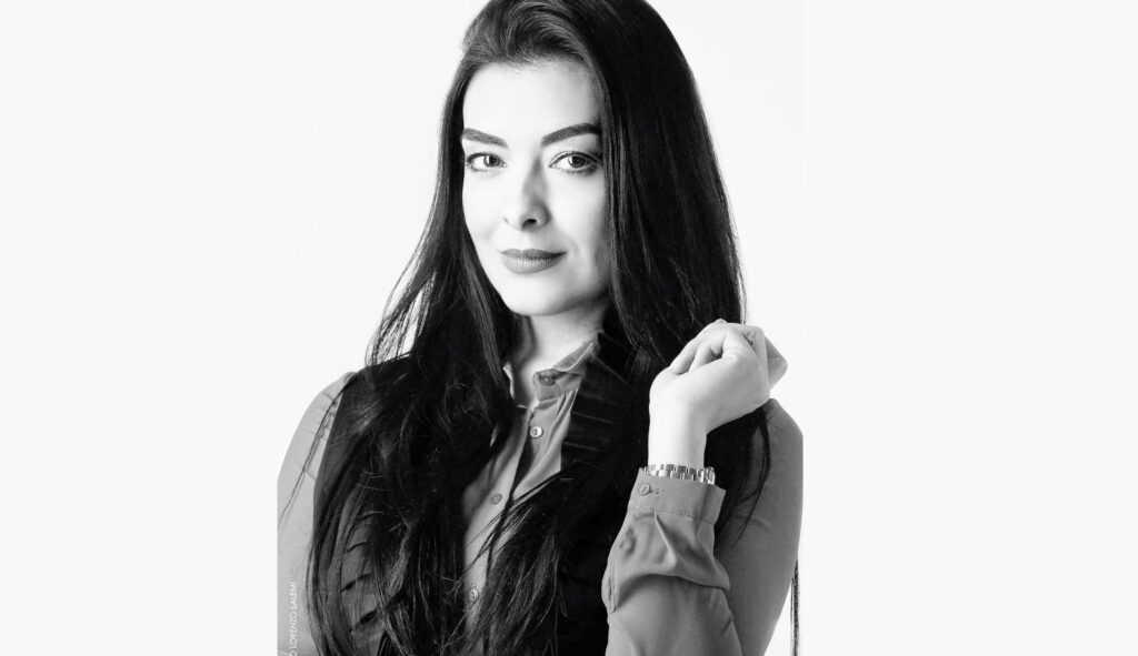 والدة الممثلة نجاة خير الله تتبرأ منها .. أنتِ وصمة عار في حق العائلة (فيديو)