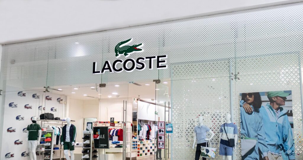 بعد إثارتها للجدل.. لاكوست تعتذر