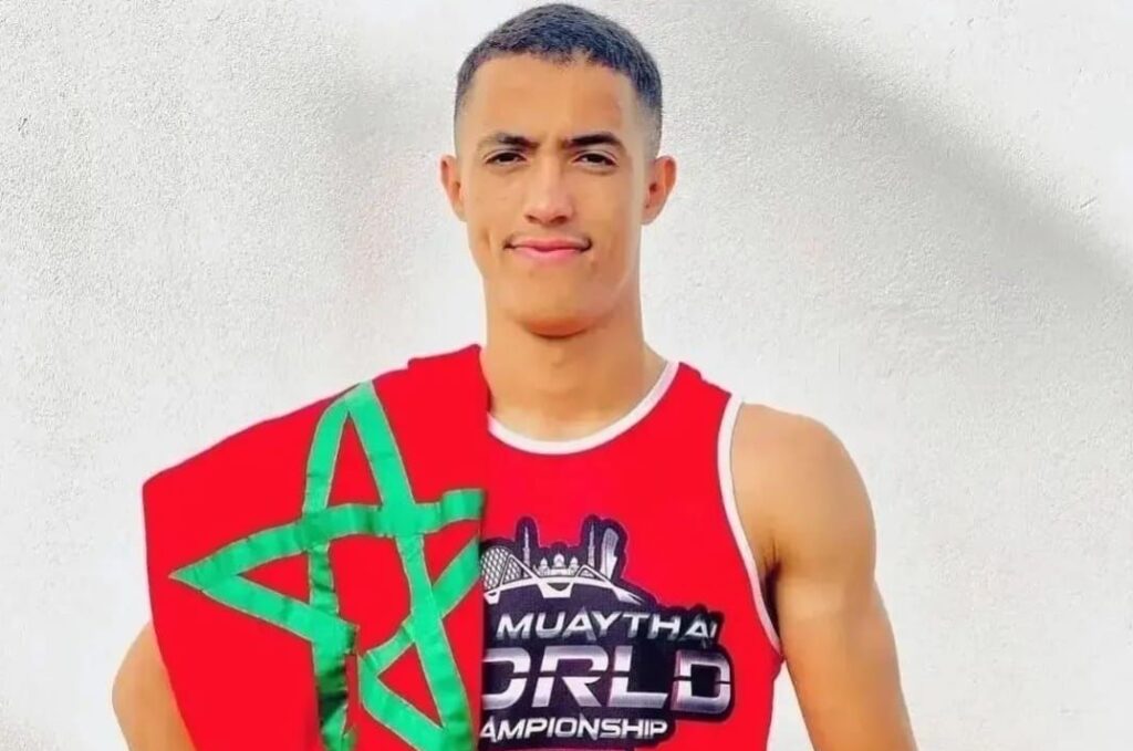 البطل ياسين محسون يخوض معسكرا تدريبيا مغلقا استعدادا لبطولة العالم للمواي طاي