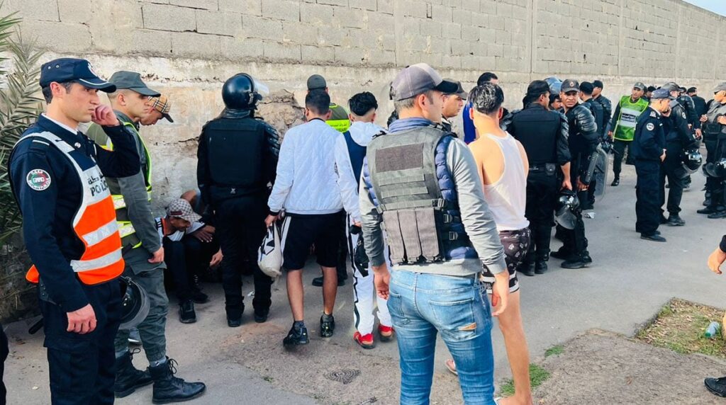 الشغب الرياضي يضع 49 شخصا في قبضة الأمن