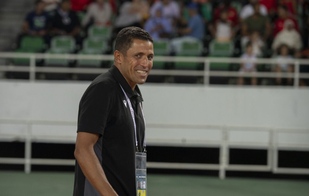 عموتة مدرباً لمنتخب عربي