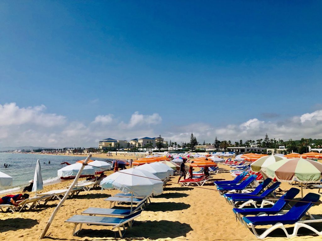 المضيق.. حملات لمحاربة الاستغلال العشوائي وغير القانوني للشاطئ