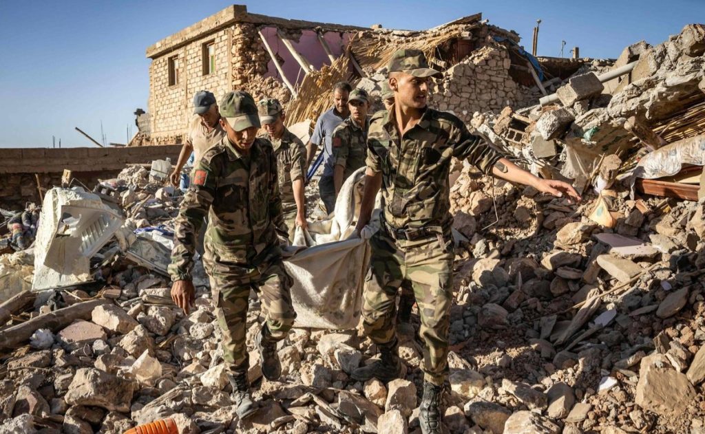 سفير الإمارات بالرباط يشيد بـ “العمل الاحترافي” الذي قامت به السلطات المغربية بقيادة جلالة الملك