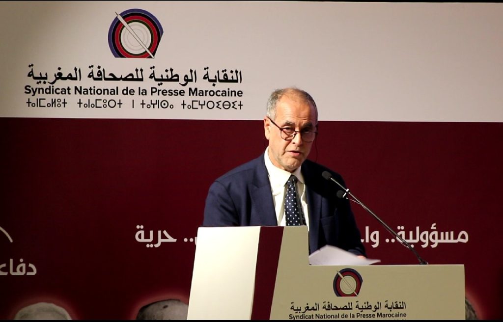 نقابة الصحافة تدين بشدة إساءة شارلي إيبدو لجلالة الملك