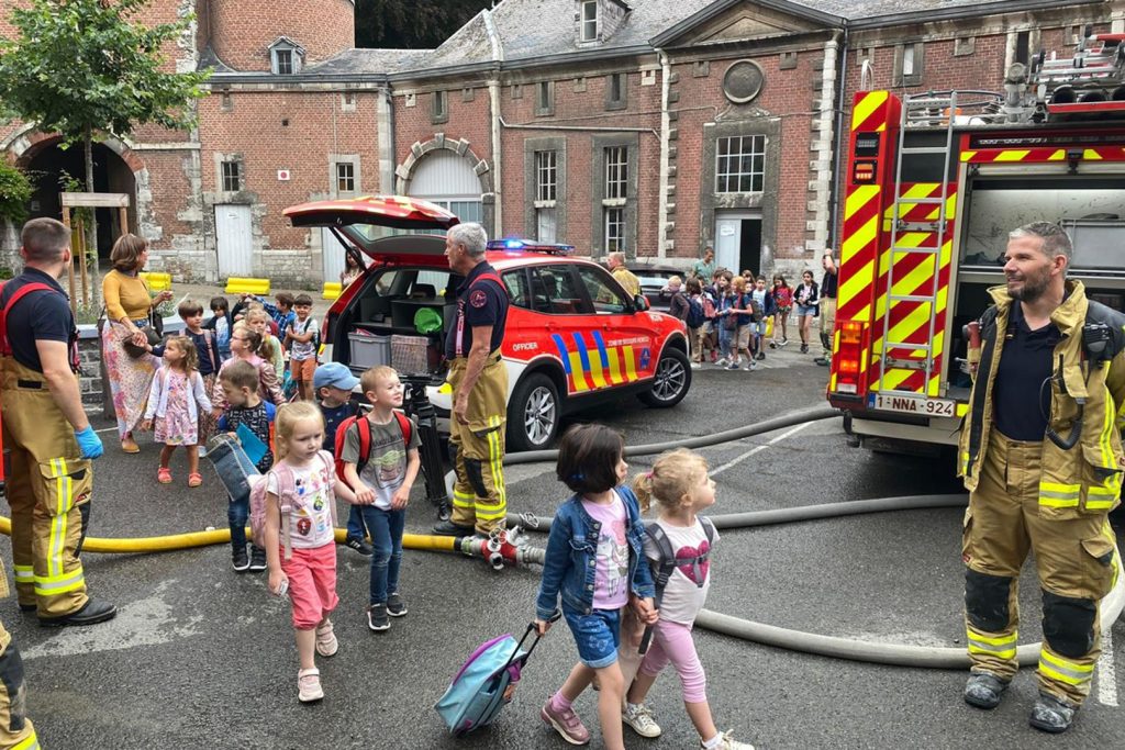 إحراق مدارس ببلجيكا احتجاجا على تدريس الجنس