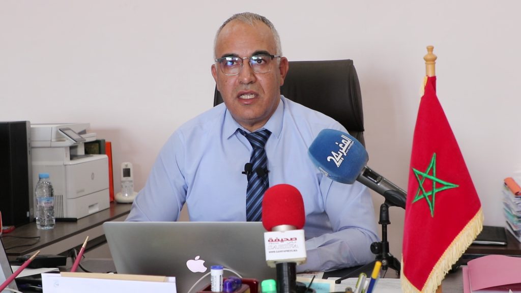 بعد الضجة الإعلامية .. مدير وزارة التربية الوطنية بالحاجب يوضح النظام الأساسي الجديد(فيديو)