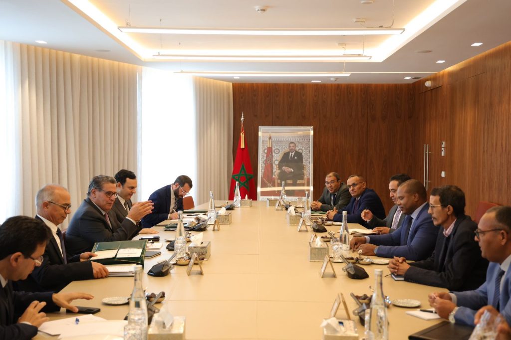 أخنوش يعقد اجتماعات مع النقابات التعليمية الموقعة على اتفاق 14 يناير 2023