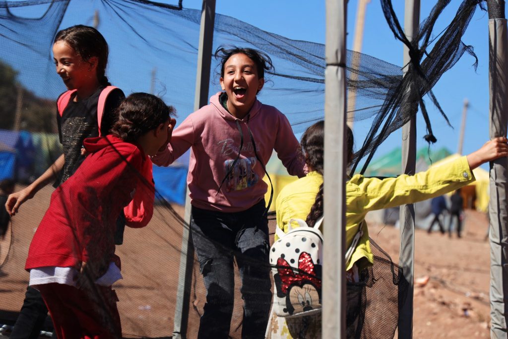 لجنة الخارجية تصادق بالإجماع على مشروع قانون منح الأطفال ضحايا زلزال الحوز صفة “مكفولي الأمة”