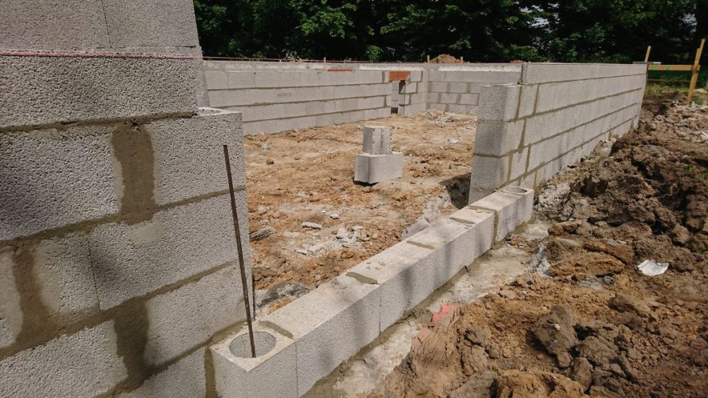 تارودانت : انطلاق بناء أول منزل مستفيد من دعم الزلزال