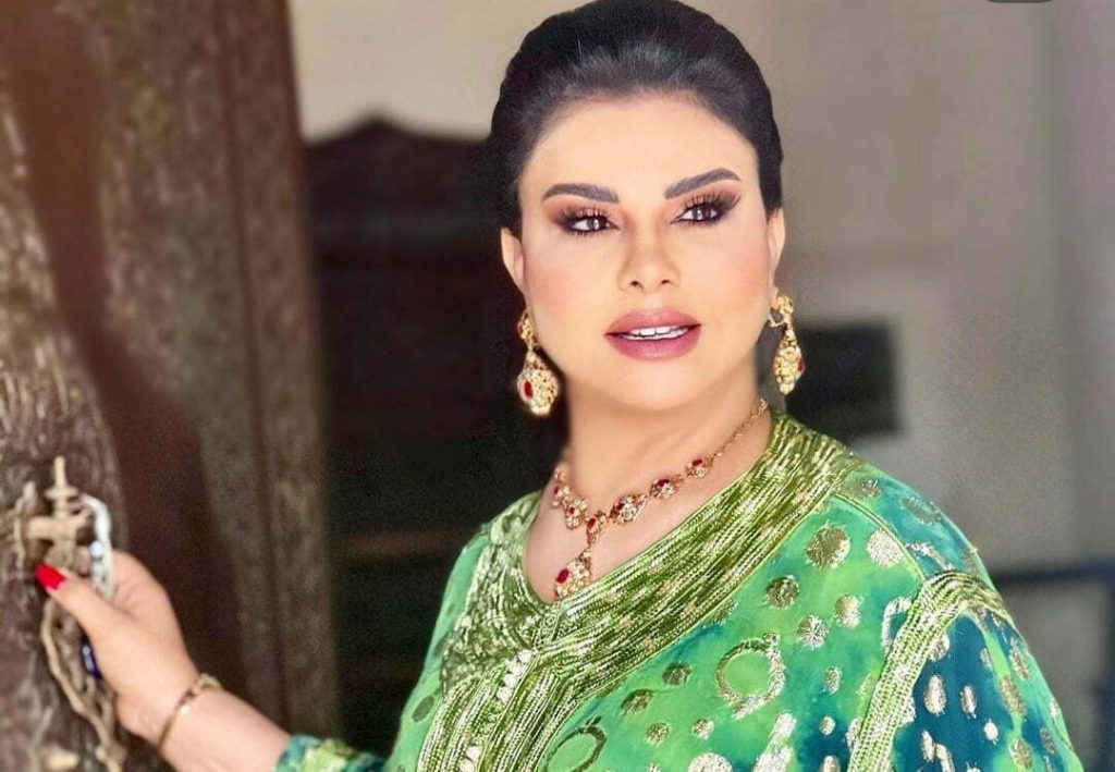 لطيفة رأفت تكشف علاقتها بـ“إسكوبار الصحراء”