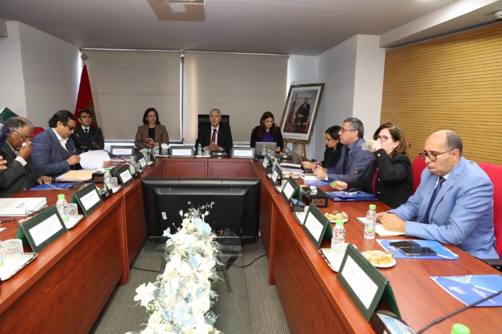 المجلس الإداري لمكتب الصيد يصادق على إعادة هيكلة تسويق منتجات البحر