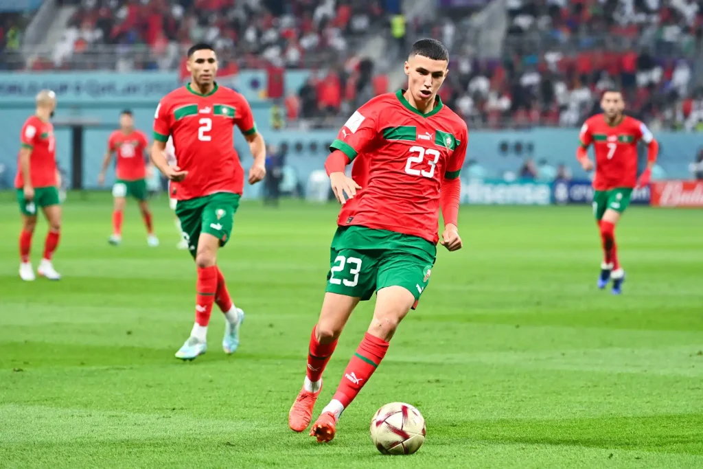 مرسيليا يخطط لخطف الموهبة المغربية بلال الخنوس