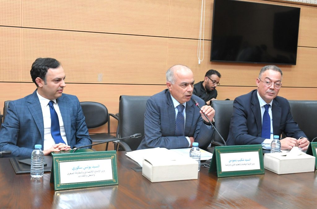 تفاصيل إجتماع اللجنة الثلاثية الوزارية بالنقابات التعليمية الأكثر تمثيلية