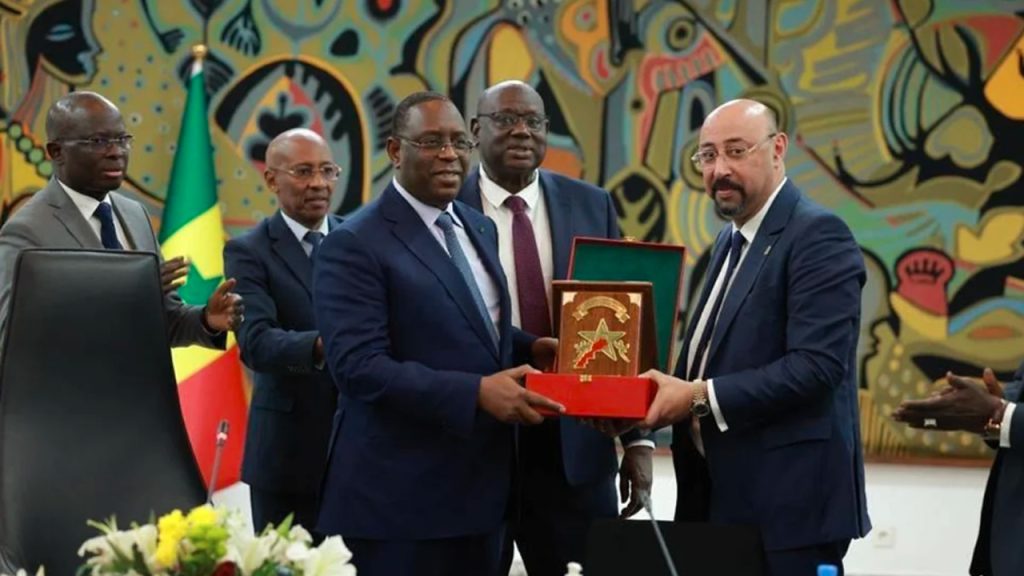 رئيس السينغال يستقبل الوفد المغربي المشارك في المناظرة السنغالية المغربية