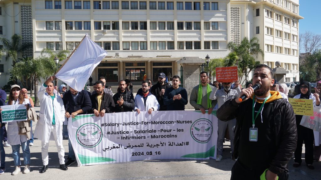 طنجة .. مطالب الأطر الصحية بتحقيق العدالة الأجرية للممرضين (فيديو)