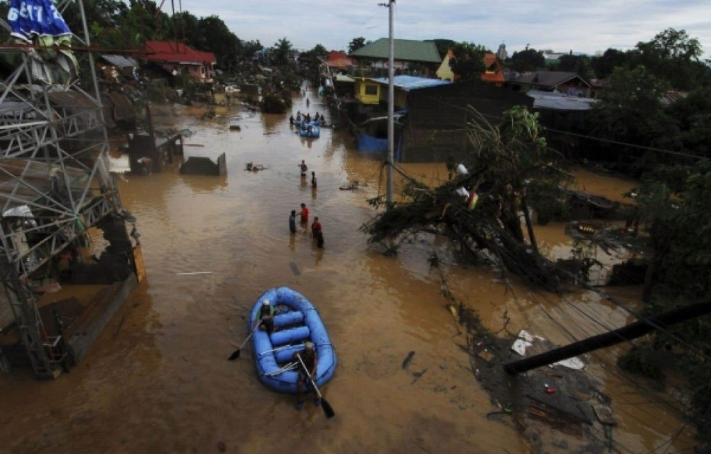 فيضانات وسيول تتسبب بمقتل 16 شخصا في الفلبين