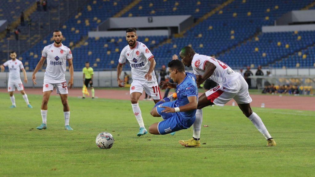 شباب السوالم يهزم الوداد بثلاثية نظيفة