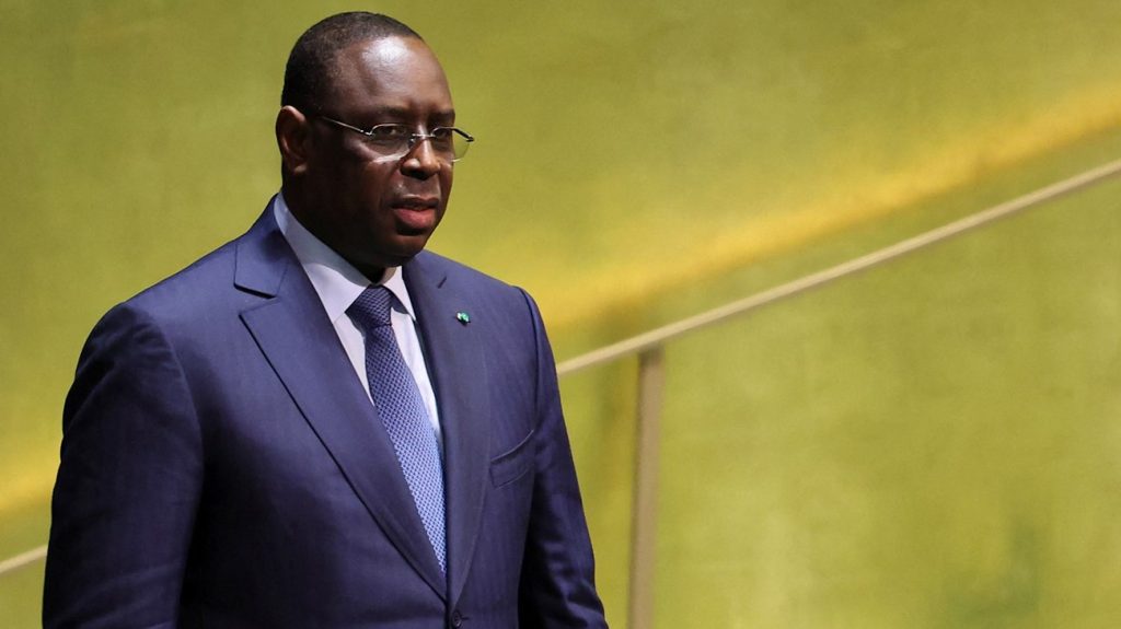 بشكل مفاجئ .. الرئيس السنغالي يلغي الانتخابات الرئاسية