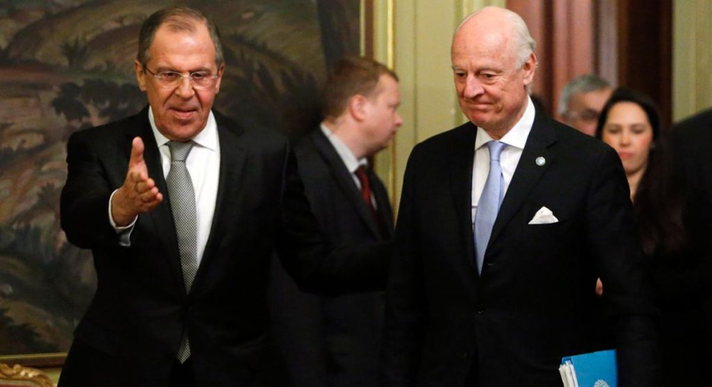 وزير الخارجية الروسي يستقبل المبعوث الأممي لقضية الصحراء في موسكو