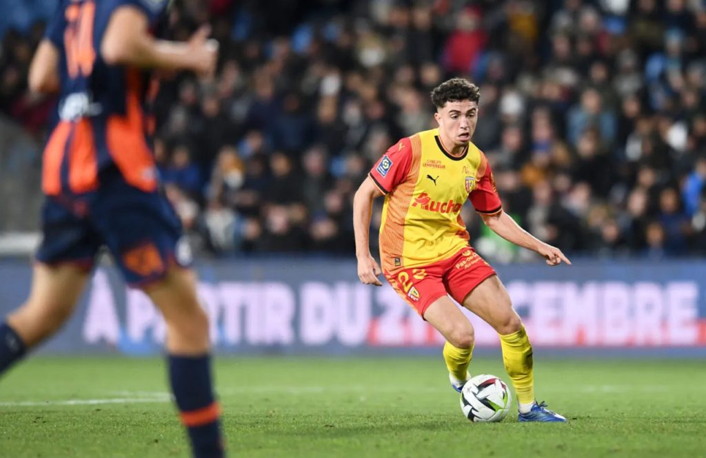 نائل العيناوي يلبي نداء المنتخب المغربي