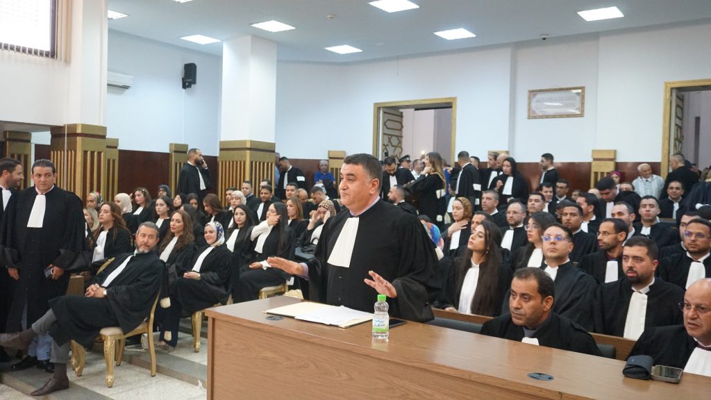 عشرات المحامين الجدد يؤدون اليمين بمحكمة طنجة