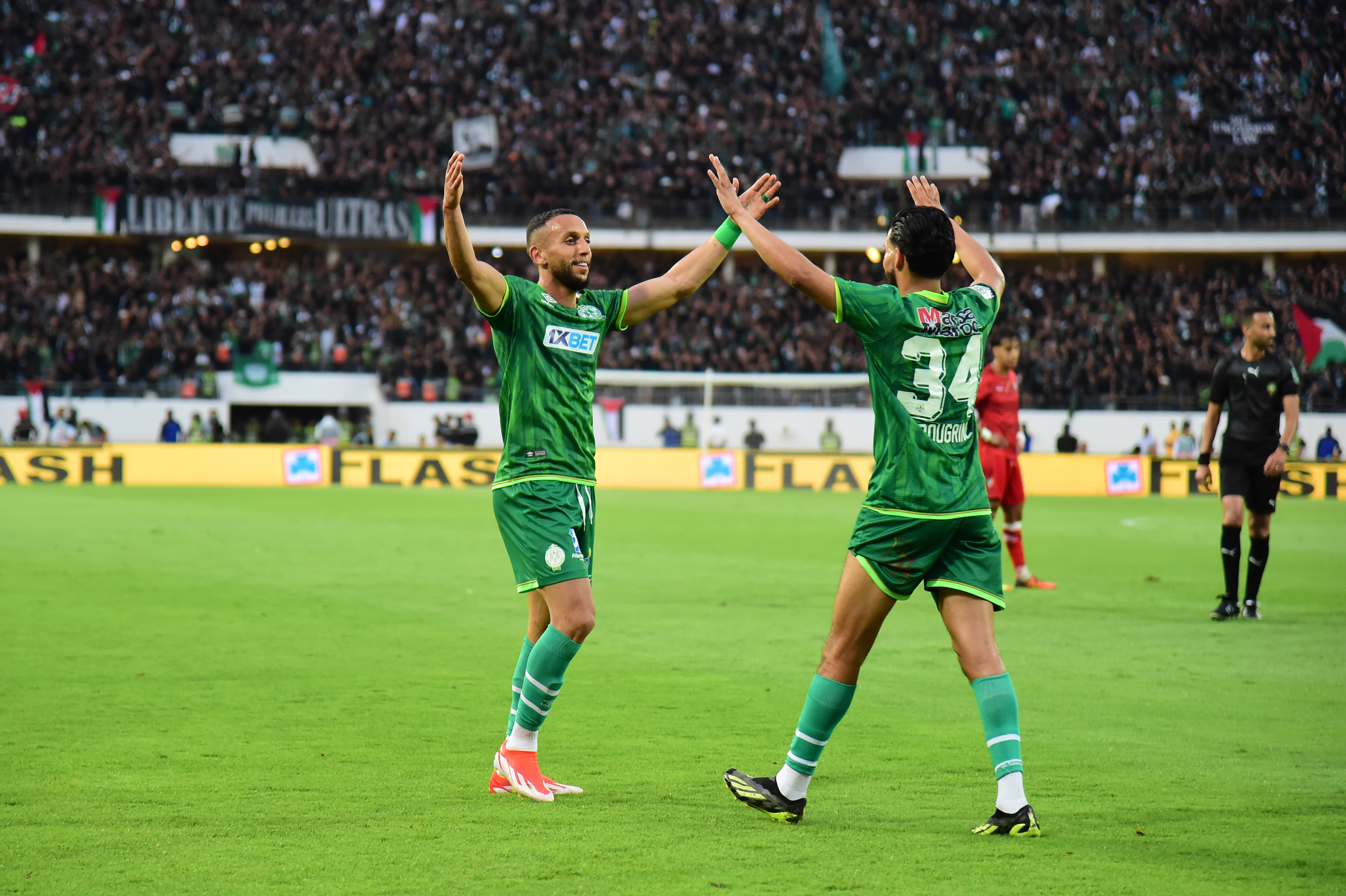 الرجاء يفوز على مضيفه نهضة الزمامرة