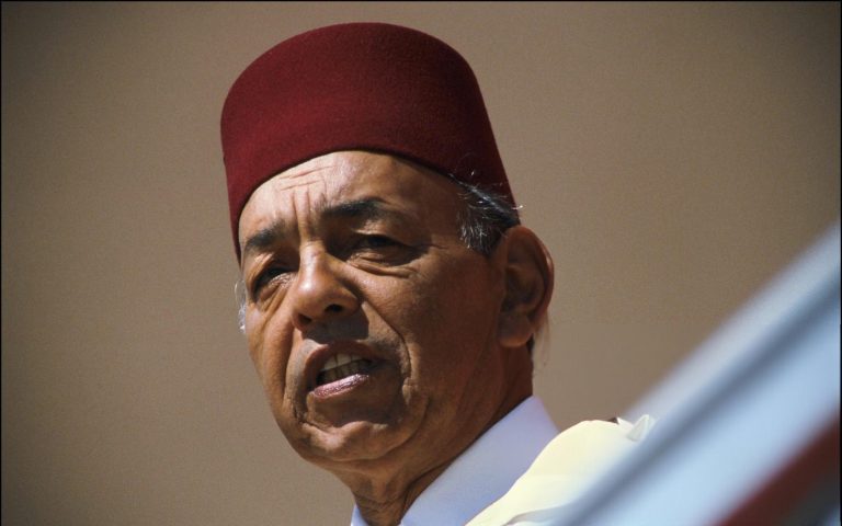 أنغولا تكرم الملك الراحل الحسن الثاني تقديرا لدعم المغرب في مسار استقلال بلادها