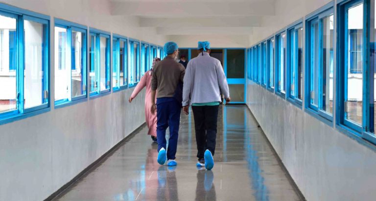 800 منصب شغل جديد .. وزارة الصحة تطلق حملة توظيف لأطر التمريض والتقنيين