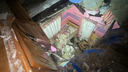 طنجة .. انهيار منزل يرسل سيدتين إلى المستعجلات