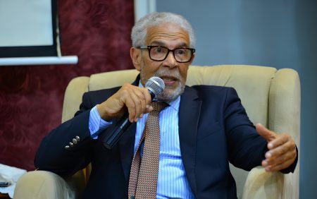 النقيب عبد الرحيم الجامعي يتهم الحكومة بمحاولة إسكات المحامين عن محاربة الفساد عبر المادة 3