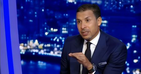 إشادة واسعة بموقف يوسف شيبو بعد انسحابه من فقرة استجواب مدرب السنغال على بي إن سبورت