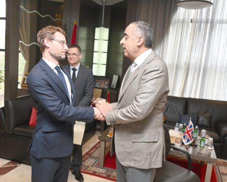حموشي يستقبل سفراء ثلاث دول ويعزز الشراكات الأمنية للمغرب