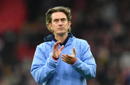 توتنهام يقيل مدربه الدنماركي توماس فرانك من منصبه