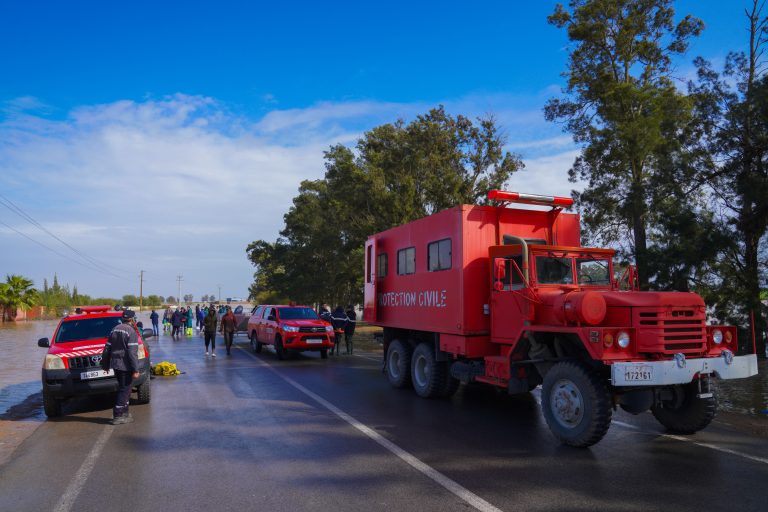 القصر الكبير .. انطلاق عملية واسعة لجرد خسائر المساكن والمحلات التجارية