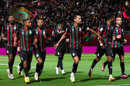 الجيش الملكي يقترب أكثر من دور الربع ونهضة بركان يؤجل الحسم للجولة الأخيرة