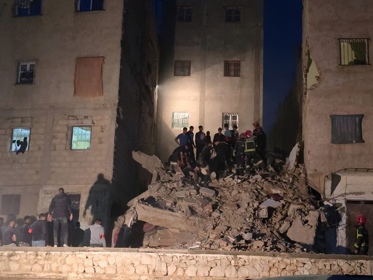 فاجعة عين النقبي بفاس .. ارتفاع حصيلة ضحايا انهيار العمارة