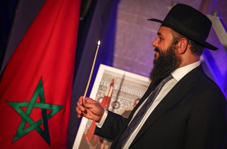 الاحتفاء بالتراث اليهودي المغربي خلال أمسية للسلام والتعايش بباريس