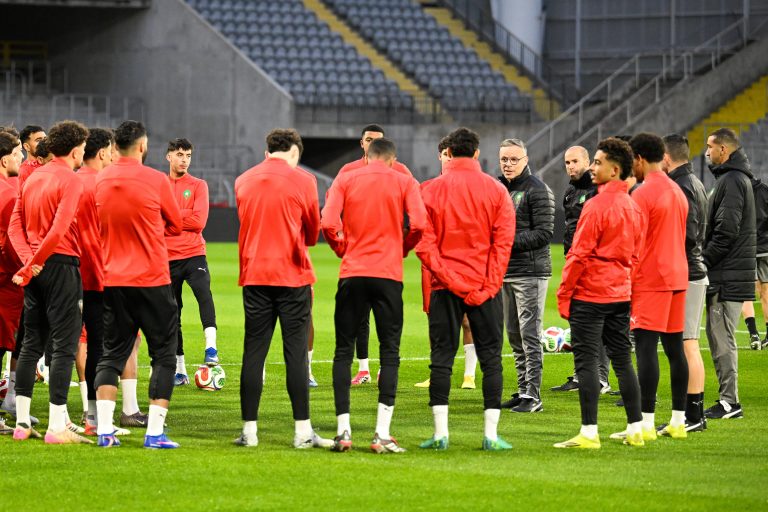 غيابات مؤثرة واستدعاءات جديدة داخل معسكر المنتخب المغربي