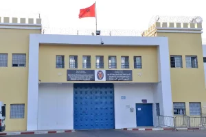عقوبة تأديبية وراء منع زيان من اقتناء المواد الغذائية بسجن العرجات 1