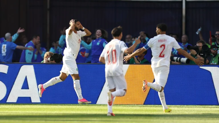 صيباري يدخل التاريخ بهدف هو الأسرع للمغرب في كأس العالم