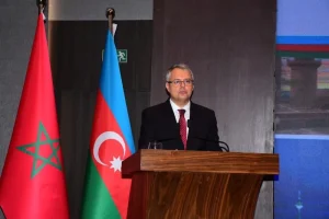 أذربيجان تؤكد دعمها لمغربية الصحراء وتتطلع إلى تعزيز التعاون مع المغرب في الطاقة والاستثمار