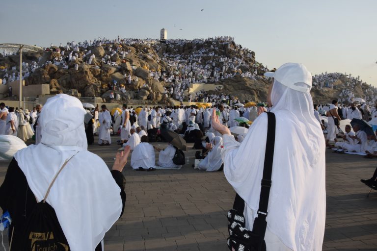 وزارة الأوقاف تكشف موعدًا مهمًا للمسجلين في لوائح انتظار الحج